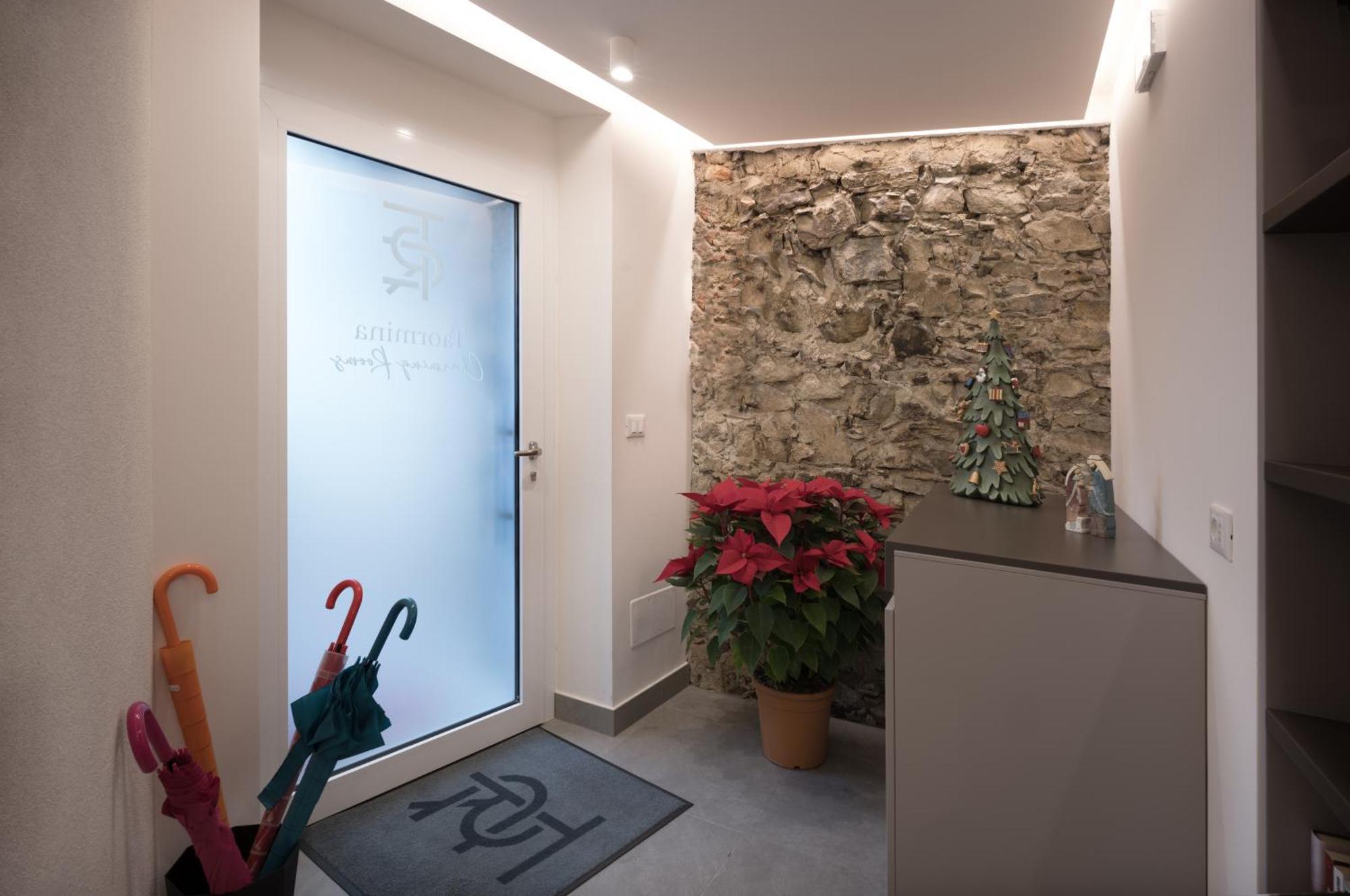 Taormina Charming Rooms Ngoại thất bức ảnh