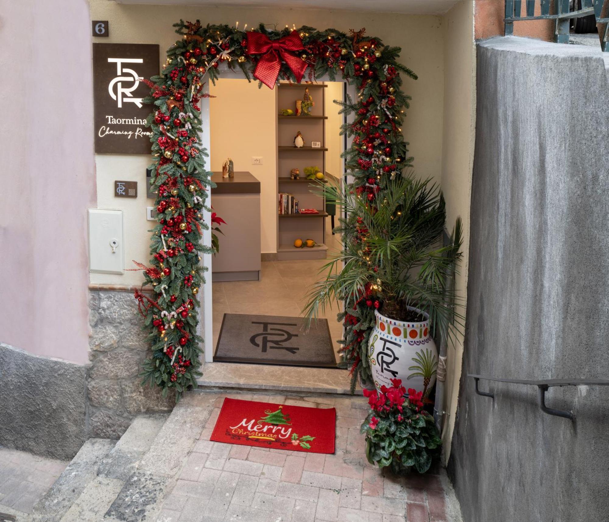 Taormina Charming Rooms Ngoại thất bức ảnh