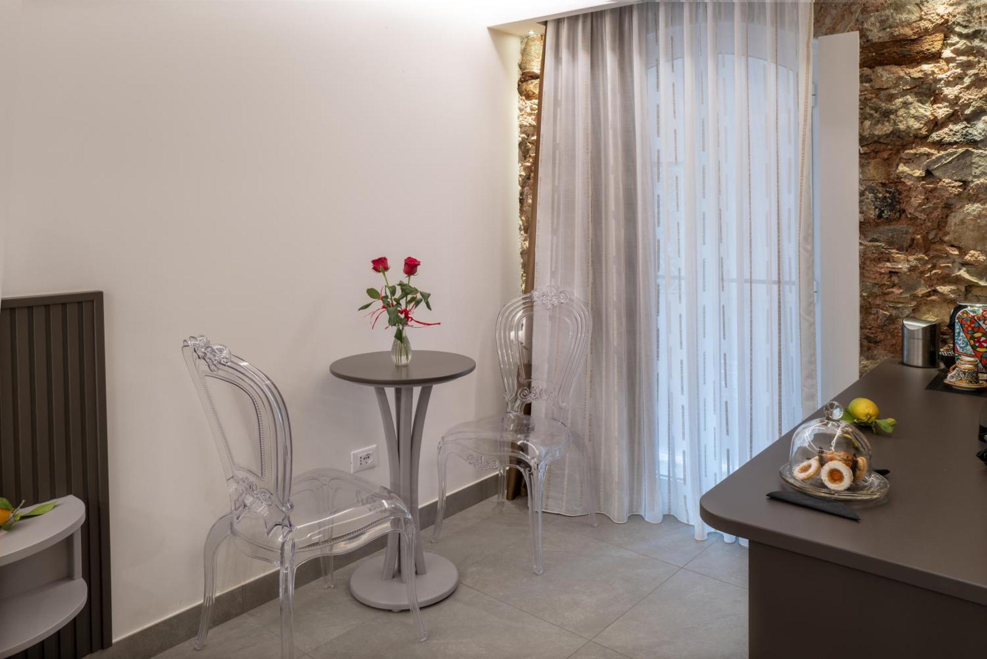 Taormina Charming Rooms Ngoại thất bức ảnh