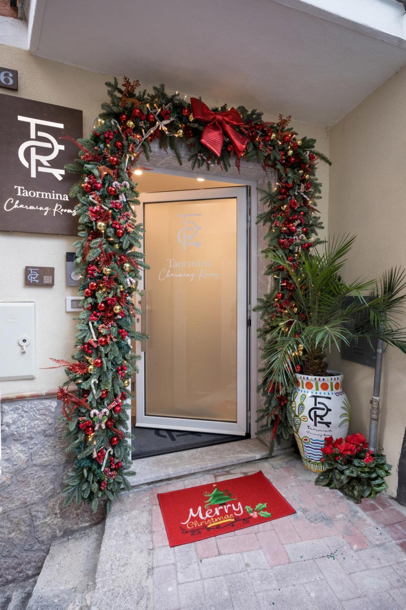 Taormina Charming Rooms Ngoại thất bức ảnh